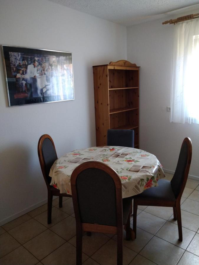 Dori'S Fewo Mittenwalde Bagian luar foto